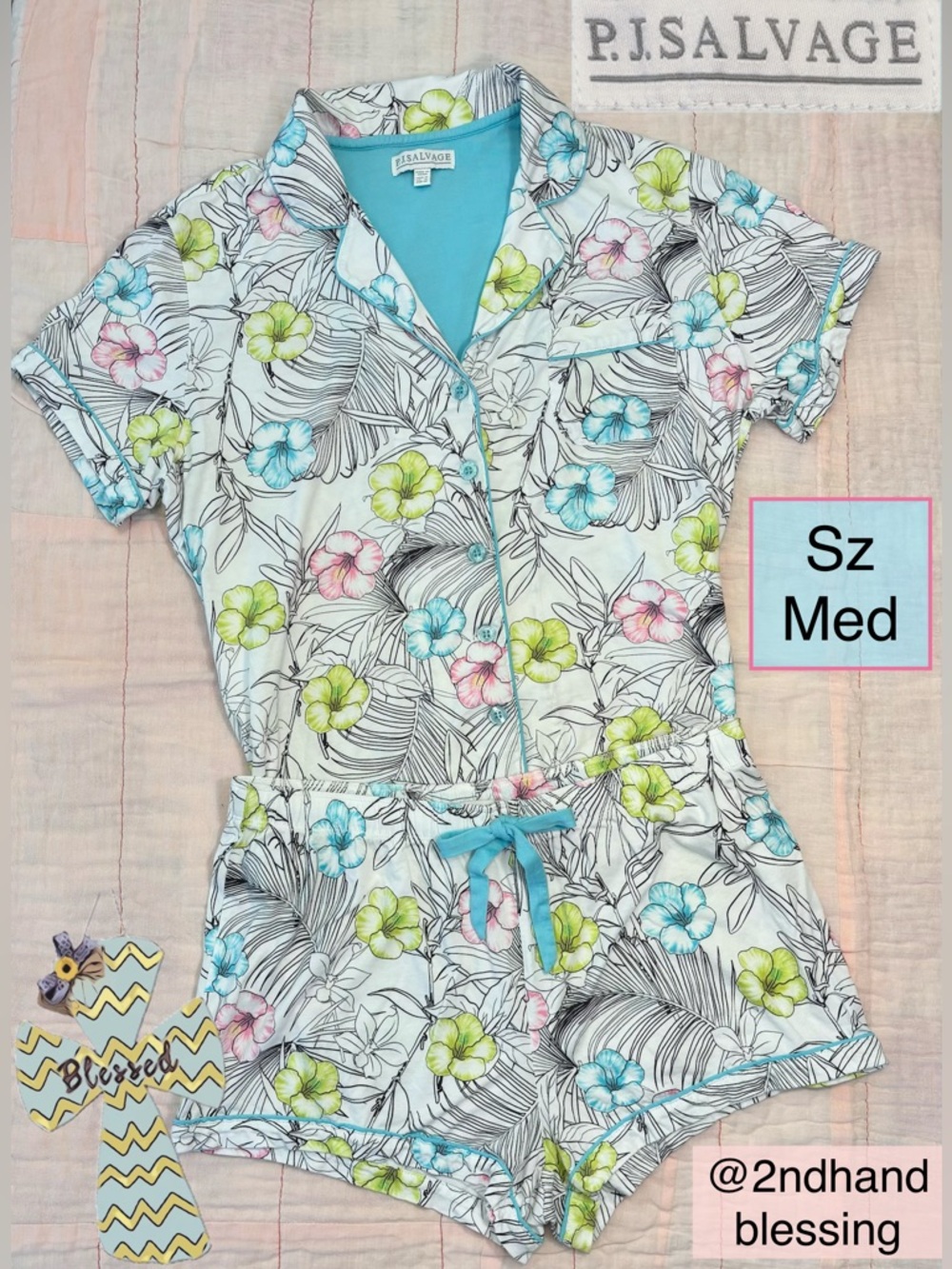 P.J. Salvage Hibiscus Flower Shorts Set, Sz M, Aqua Trim, Yellow, Pink